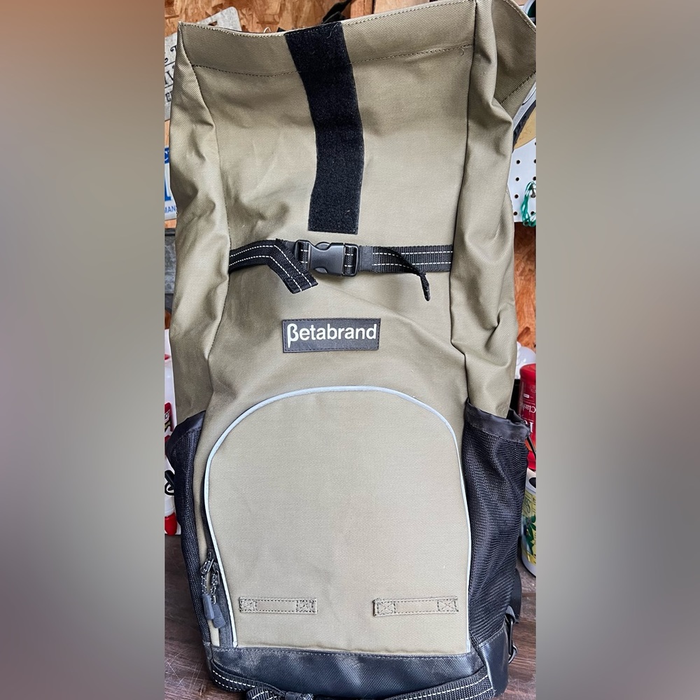 Betabrand Storrist Pack Multi Compartment Camera Storage Bag Back Photography